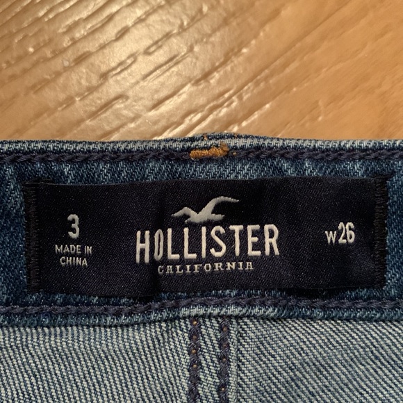 hollister - denim shorts - Picture 4 of 5